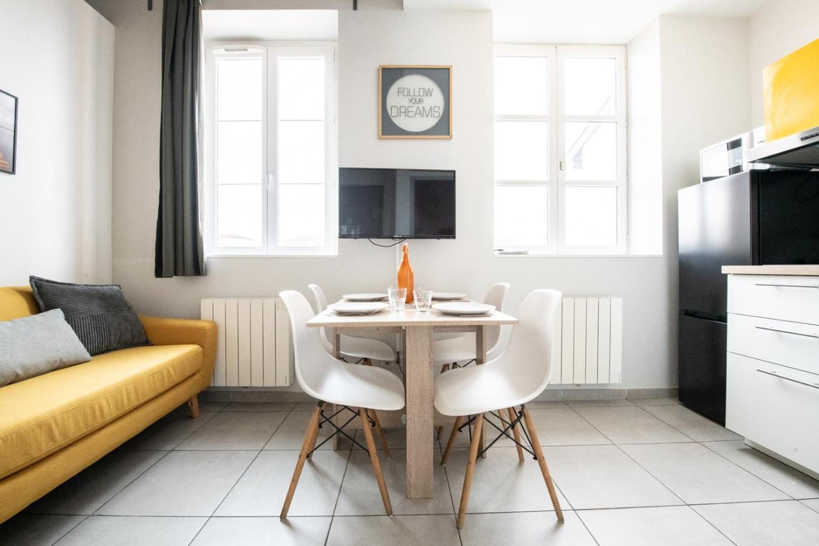 Loft Scandinave Cosy et HiTech à Lyon Part-Dieu Esterno foto